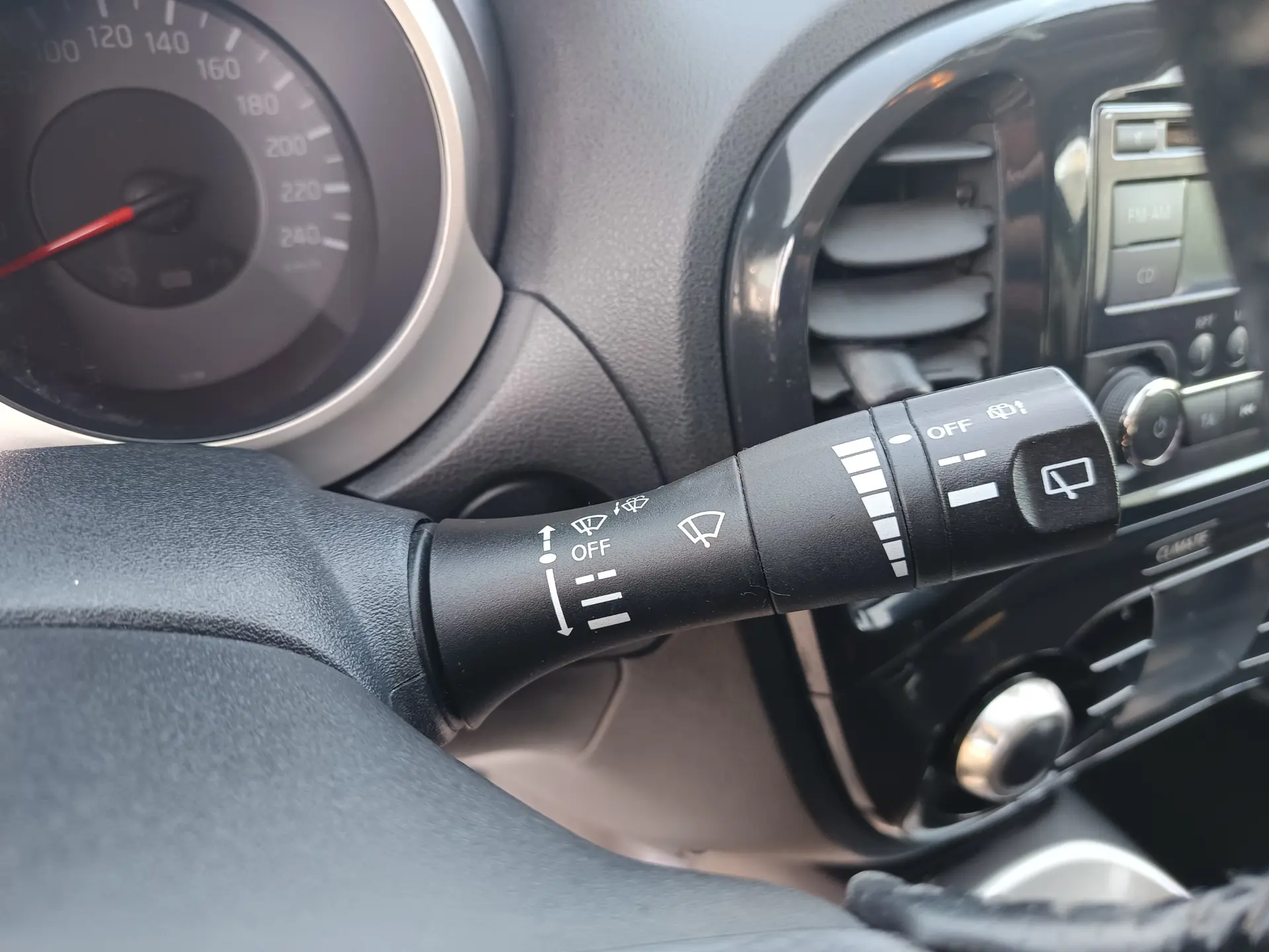 Nissan Juke 1.5 dCi N-Connecta P.Ext.1 Black Tokyo 20