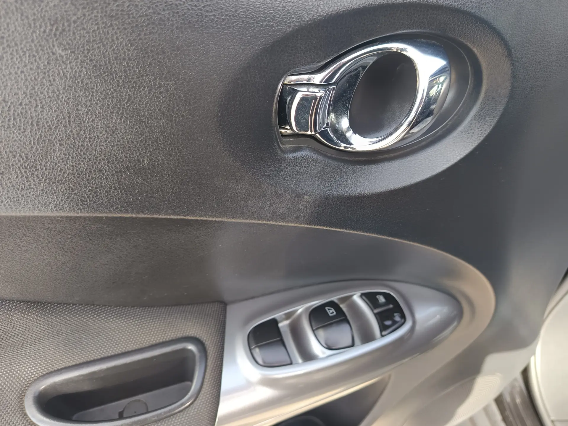 Nissan Juke 1.5 dCi N-Connecta P.Ext.1 Black Tokyo 17