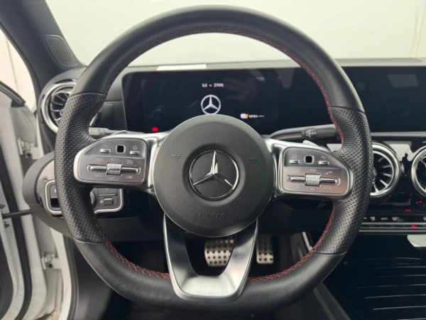 Mercedes-Benz A 250 E AMG 15