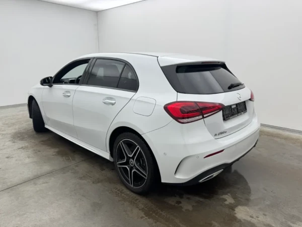 Mercedes-Benz A 250 E AMG 2