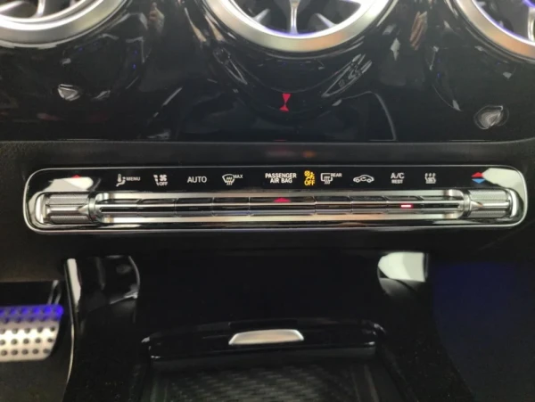 Mercedes-Benz A 250 A250E 17