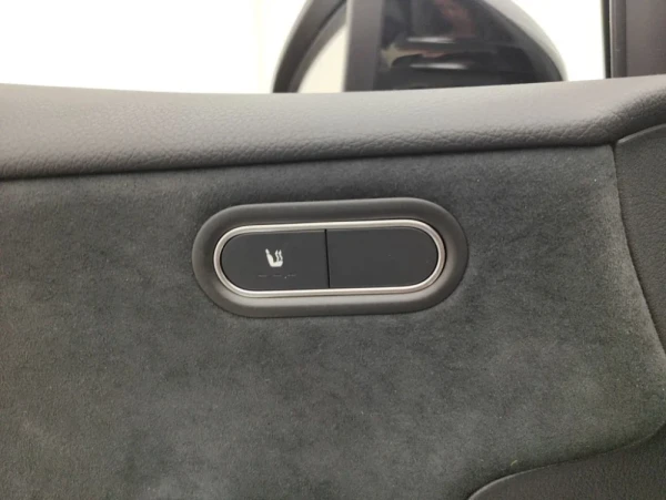 Mercedes-Benz A 250 A250E 18