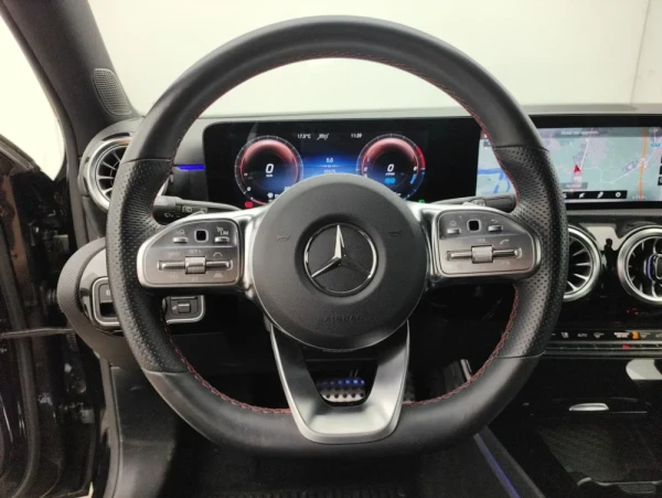 Mercedes-Benz A 250 A250E 16