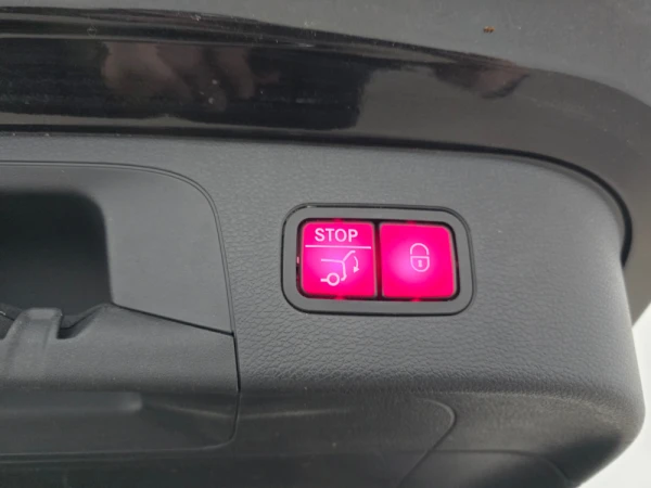 Mercedes-Benz EQC 4Matic AMG 11