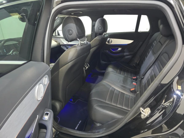 Mercedes-Benz EQC 4Matic AMG 9