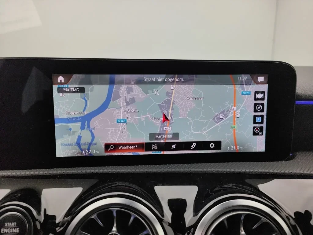 Mercedes-Benz A 250 A250E 10