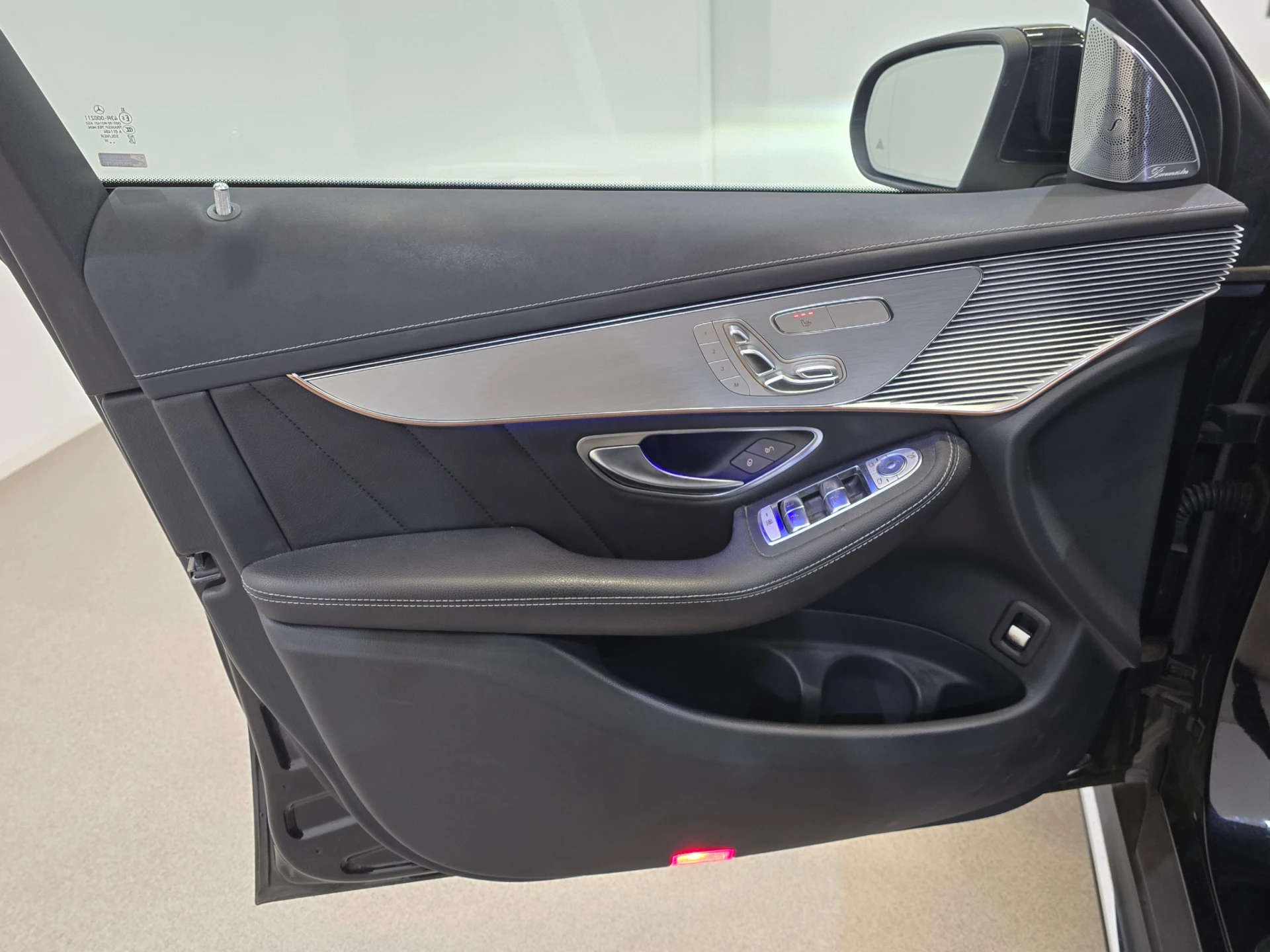 Mercedes-Benz EQC 4Matic AMG 13