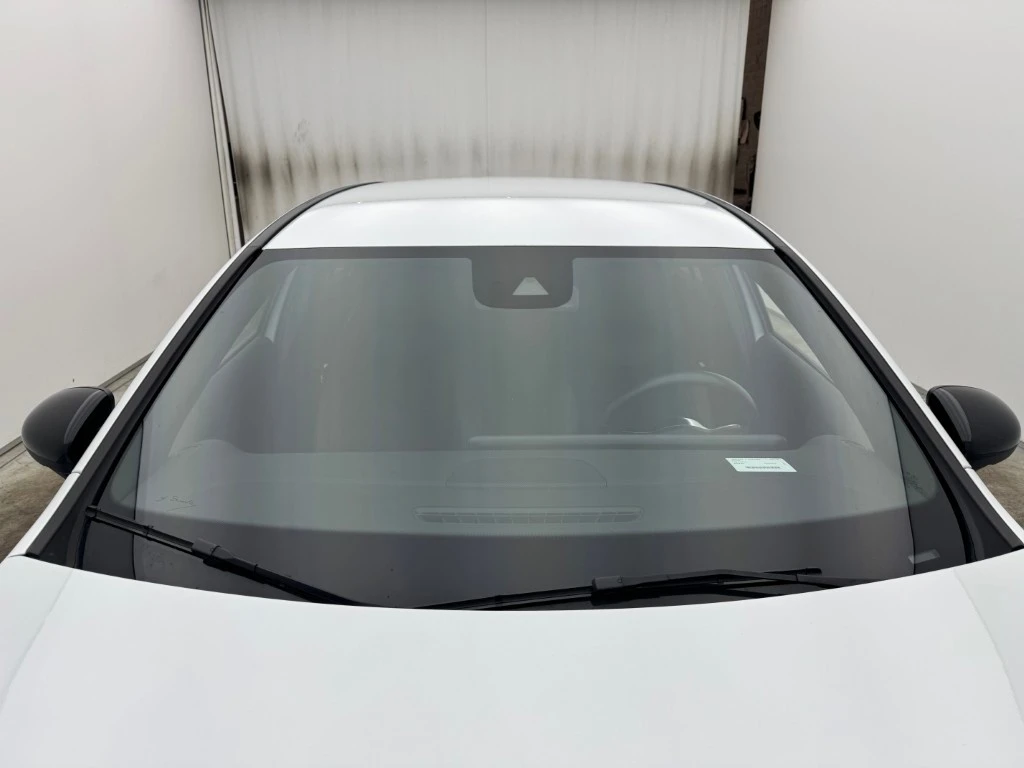 Mercedes-Benz A 250 E AMG 13