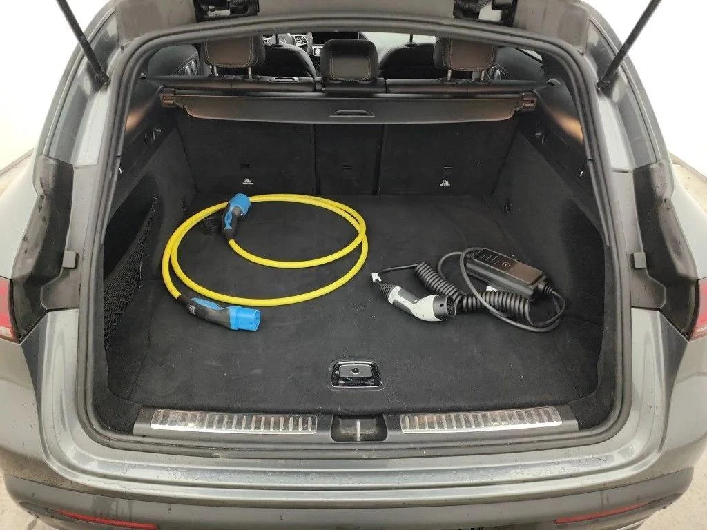 Mercedes-Benz EQC 400 4MATIC Business Solution 5d 9