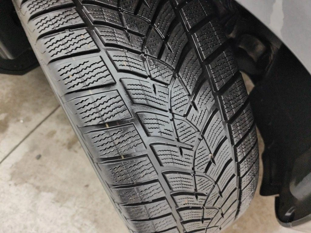 Mercedes-Benz EQC 400 4MATIC Business Solution 5d 13