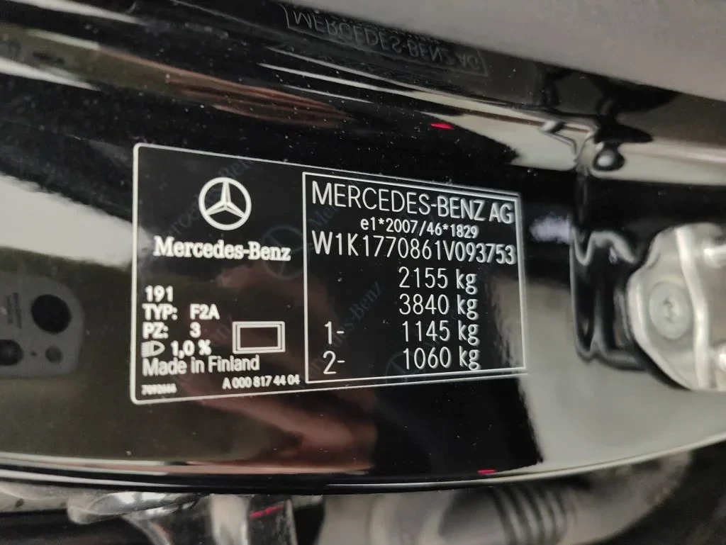 Mercedes-Benz A 250 A250E 15