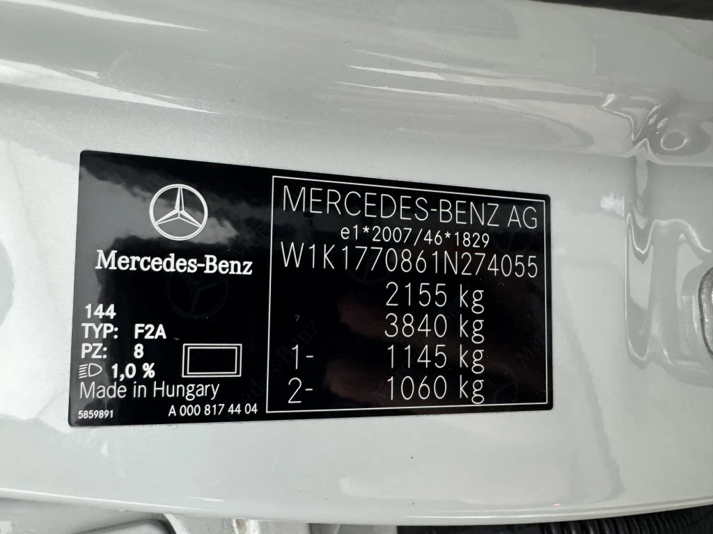 Mercedes-Benz A 250 E AMG 14