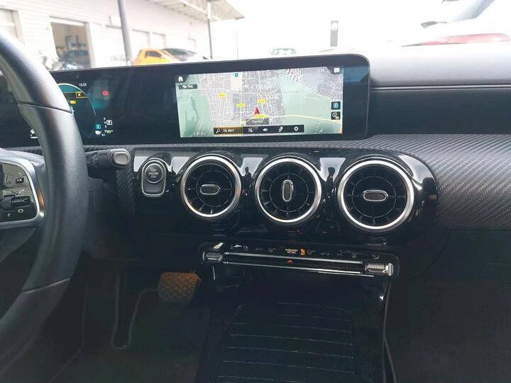 Mercedes-Benz A 250 A 250e Hybrid Aut. LED-Xenon Widescreen Navi 1/2 Sport-Leather KeylessGo Camera Klima PDC ... 6