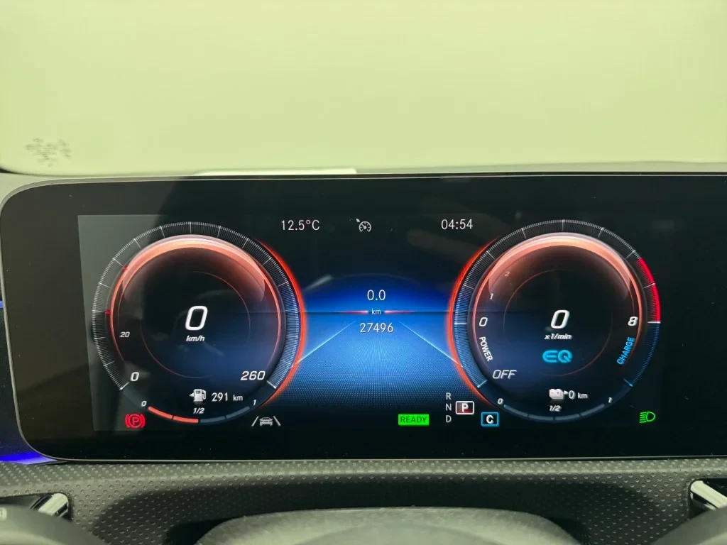 Mercedes-Benz A 250 E AMG 6