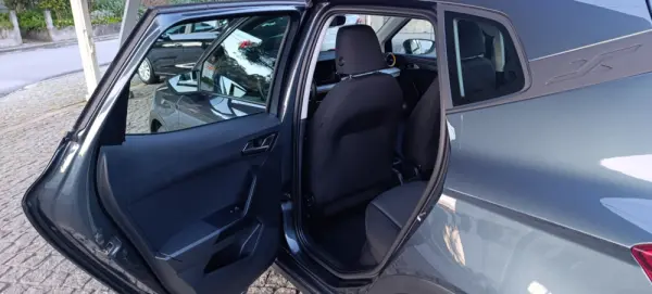 SEAT Arona 1.0 TSI Style 9