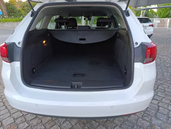 Opel Astra Sports Tourer 1.0 Dynamic S/S (2016-2017) 10