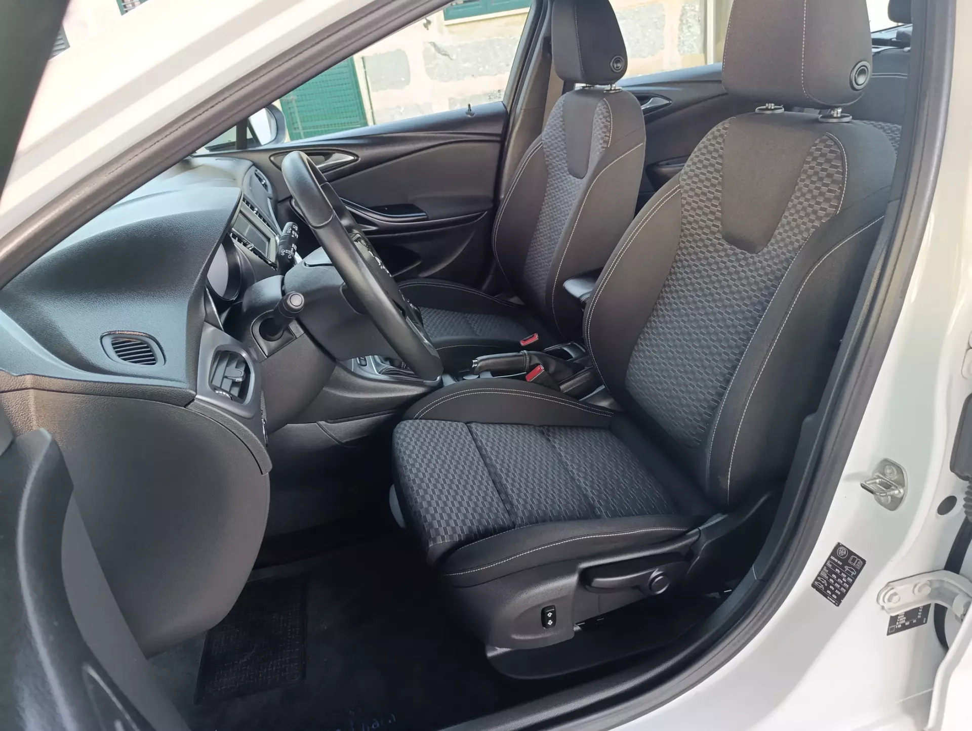 Opel Astra Sports Tourer 1.0 Dynamic S/S (2016-2017) 6