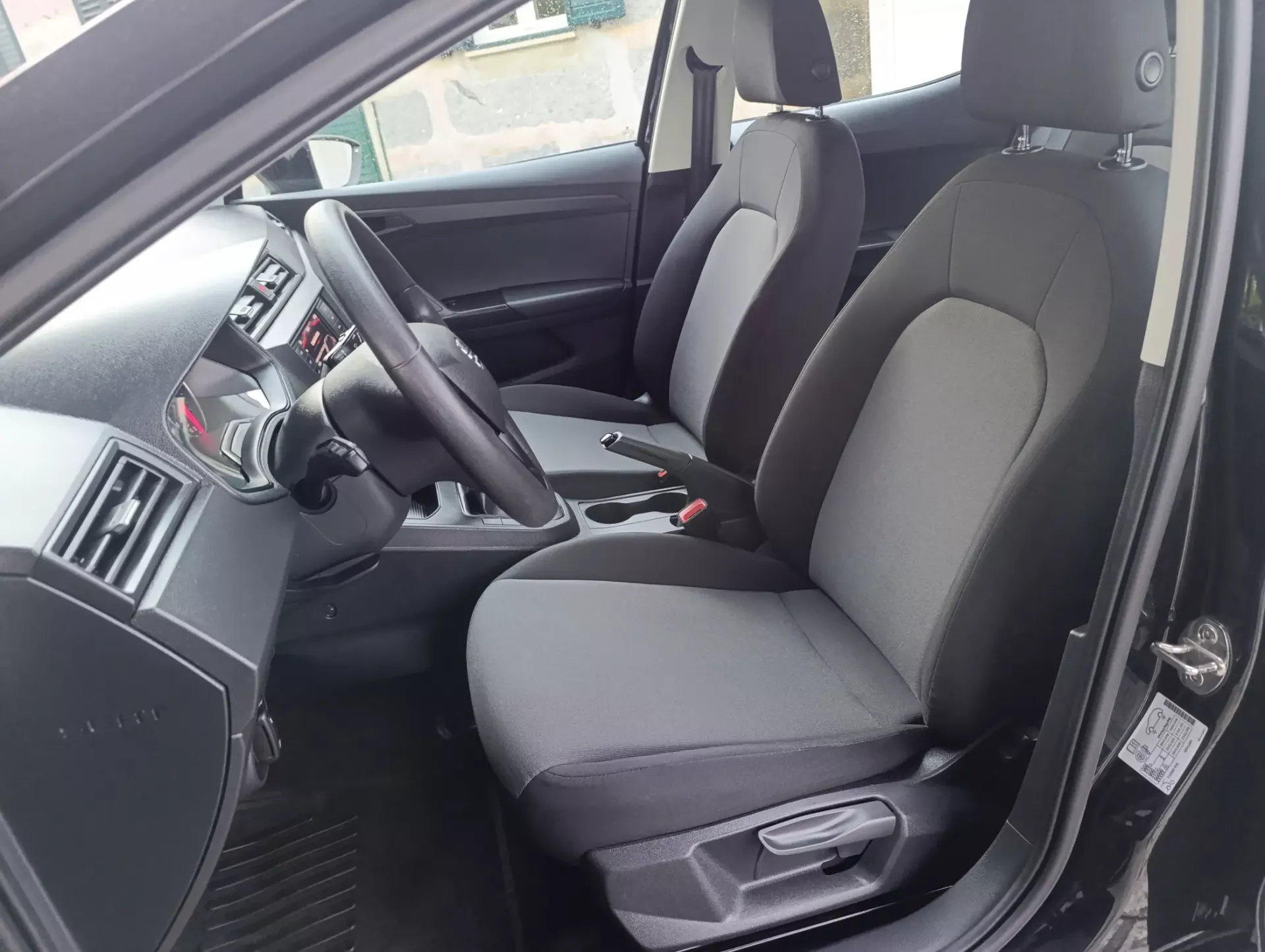 SEAT Ibiza 1.0 TSI Reference (2019-2021) 6