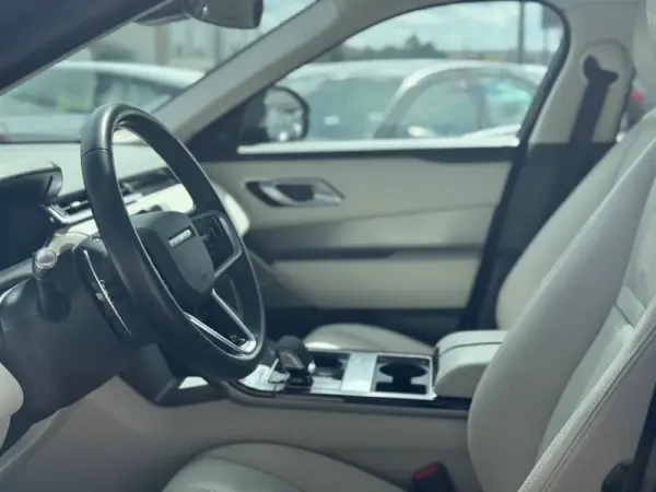 Land Rover Range Rover Velar 2.0 D200 AWD Dynamic SE 16