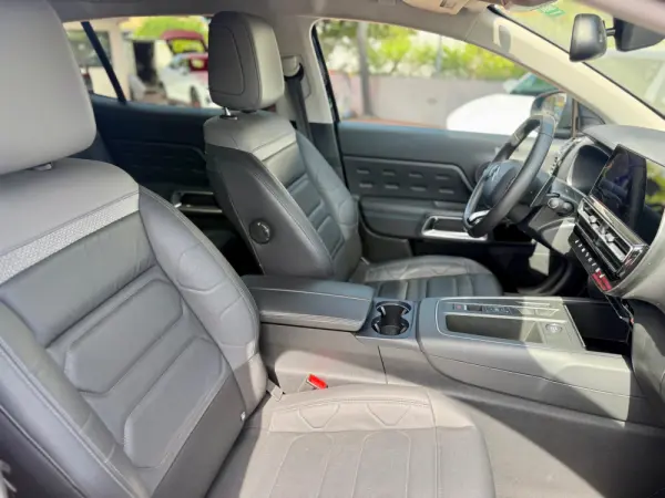 Citroën C5 Aircross 1.6 Hybrid Feel e-EAT8 18