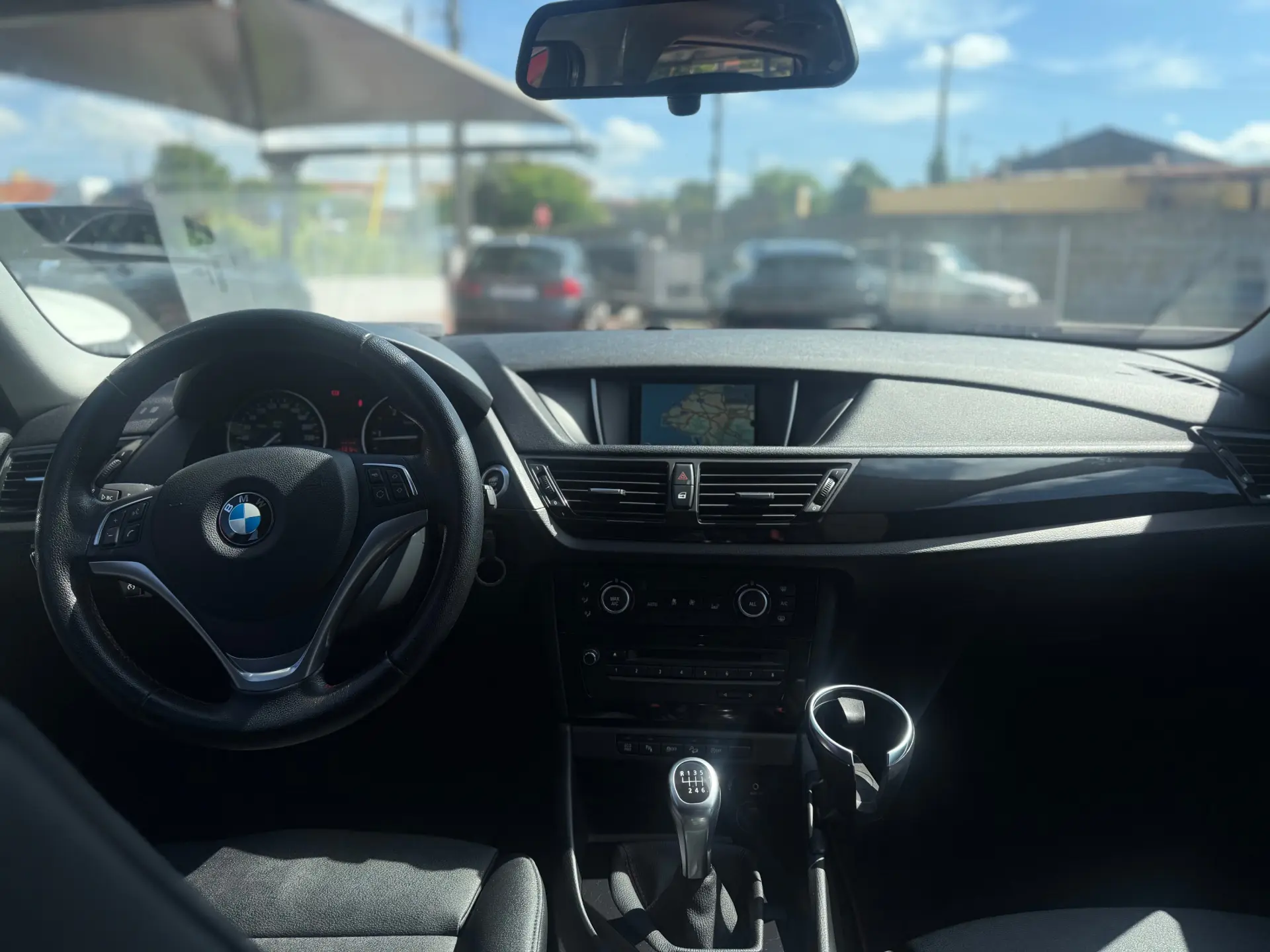BMW X1 18 d sDrive 10