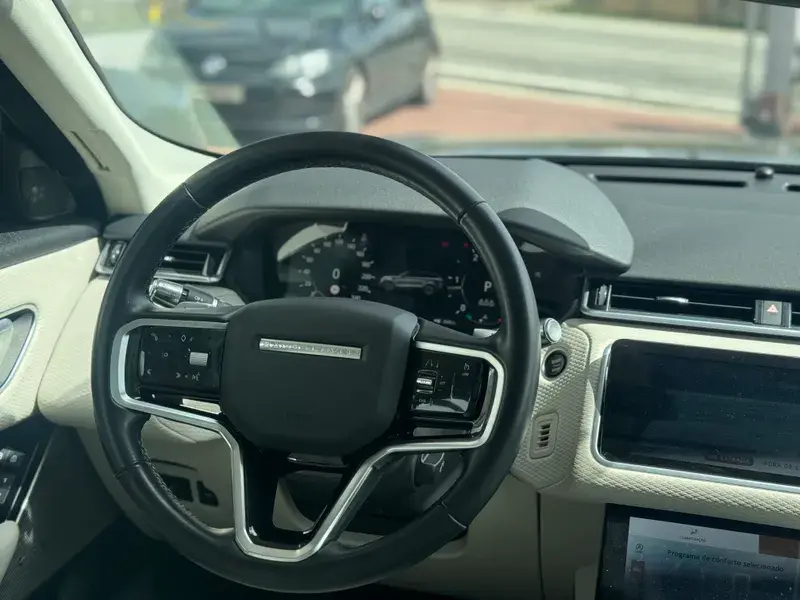 Land Rover Range Rover Velar 2.0 D200 AWD Dynamic SE 27