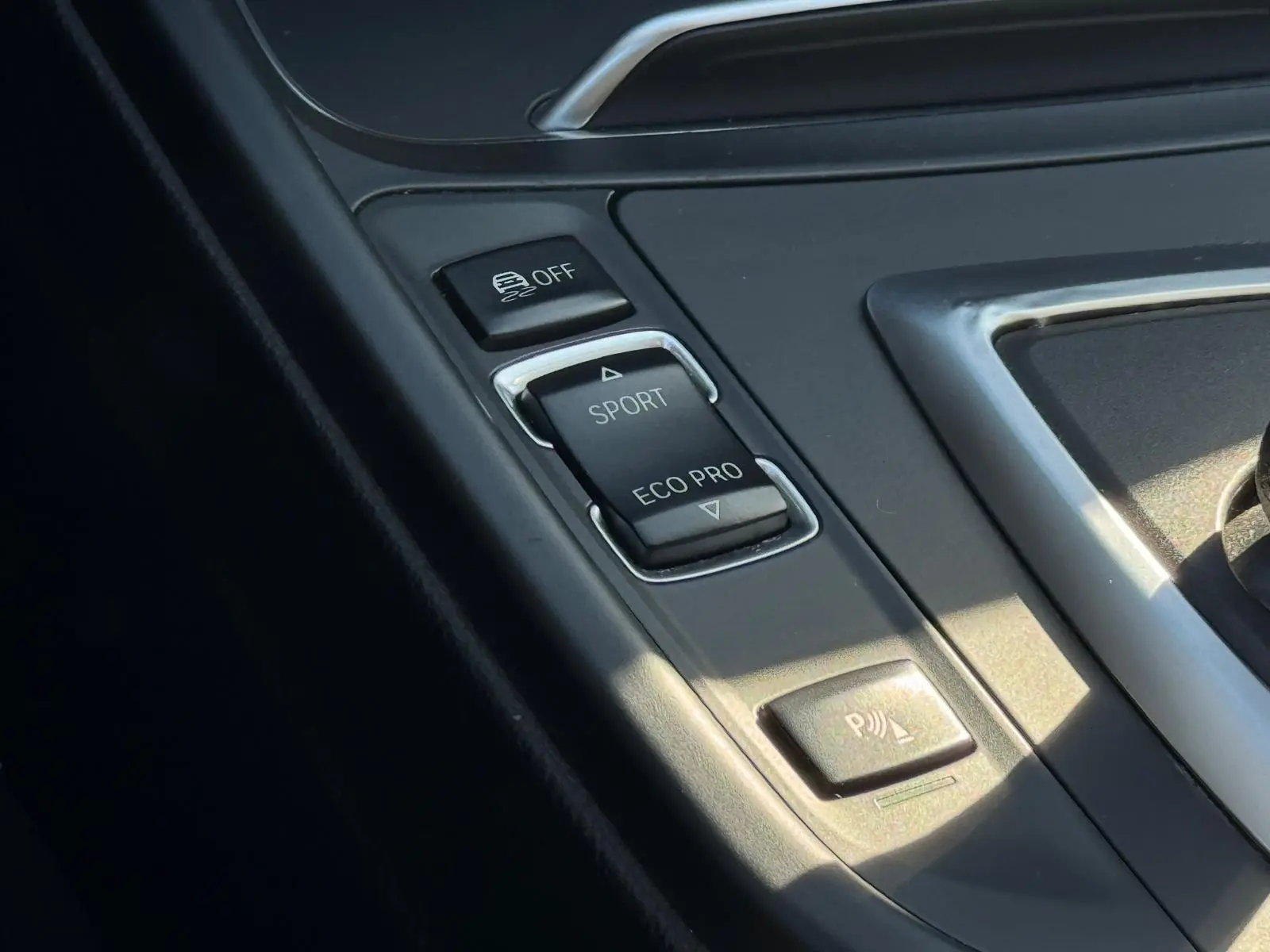 BMW 320 xDrive Auto 24