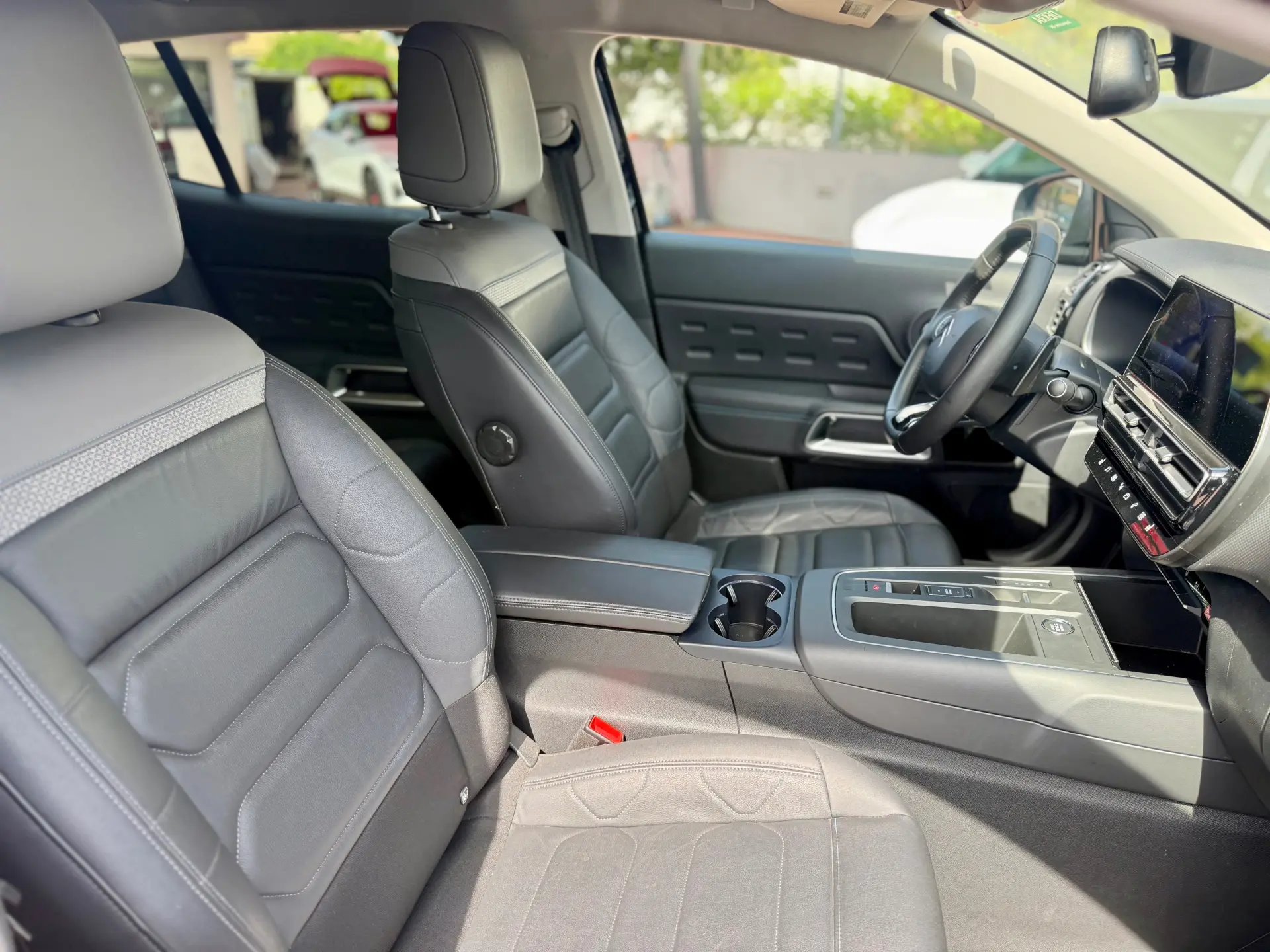 Citroën C5 Aircross 1.6 Hybrid Feel e-EAT8 18