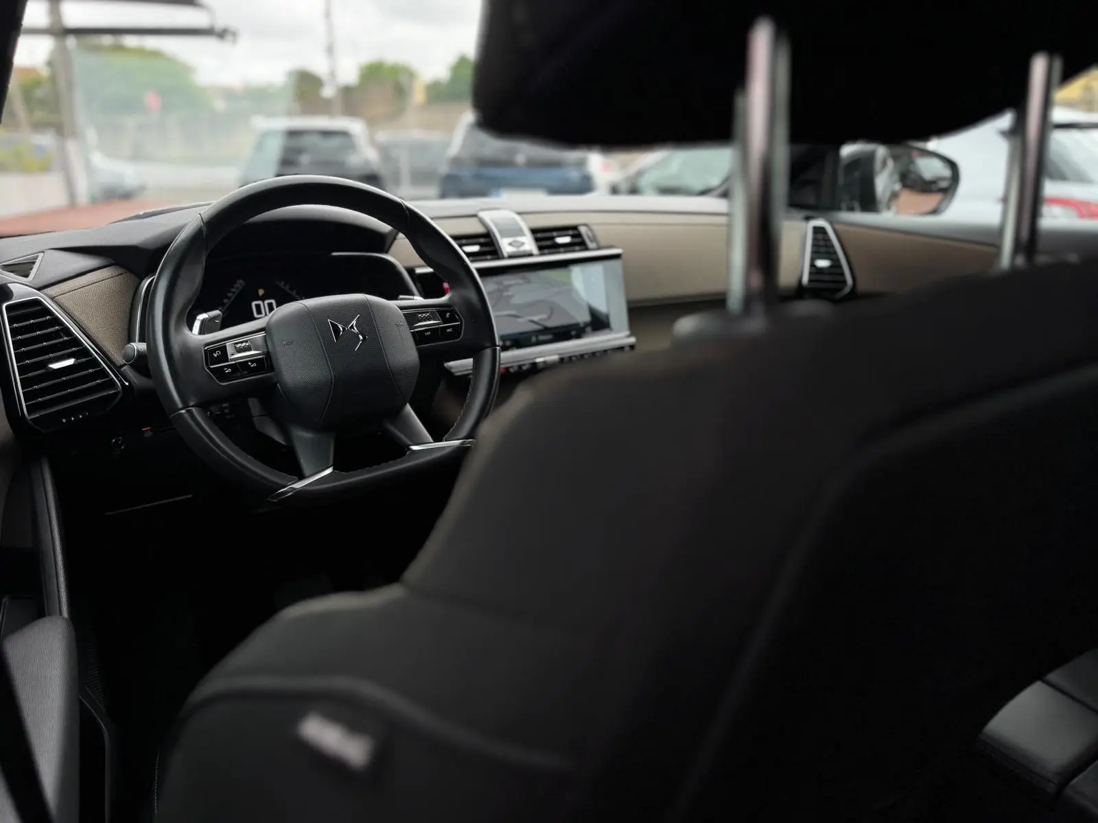 DS DS7 Crossback 1.5 BlueHDi So Chic EAT8 17