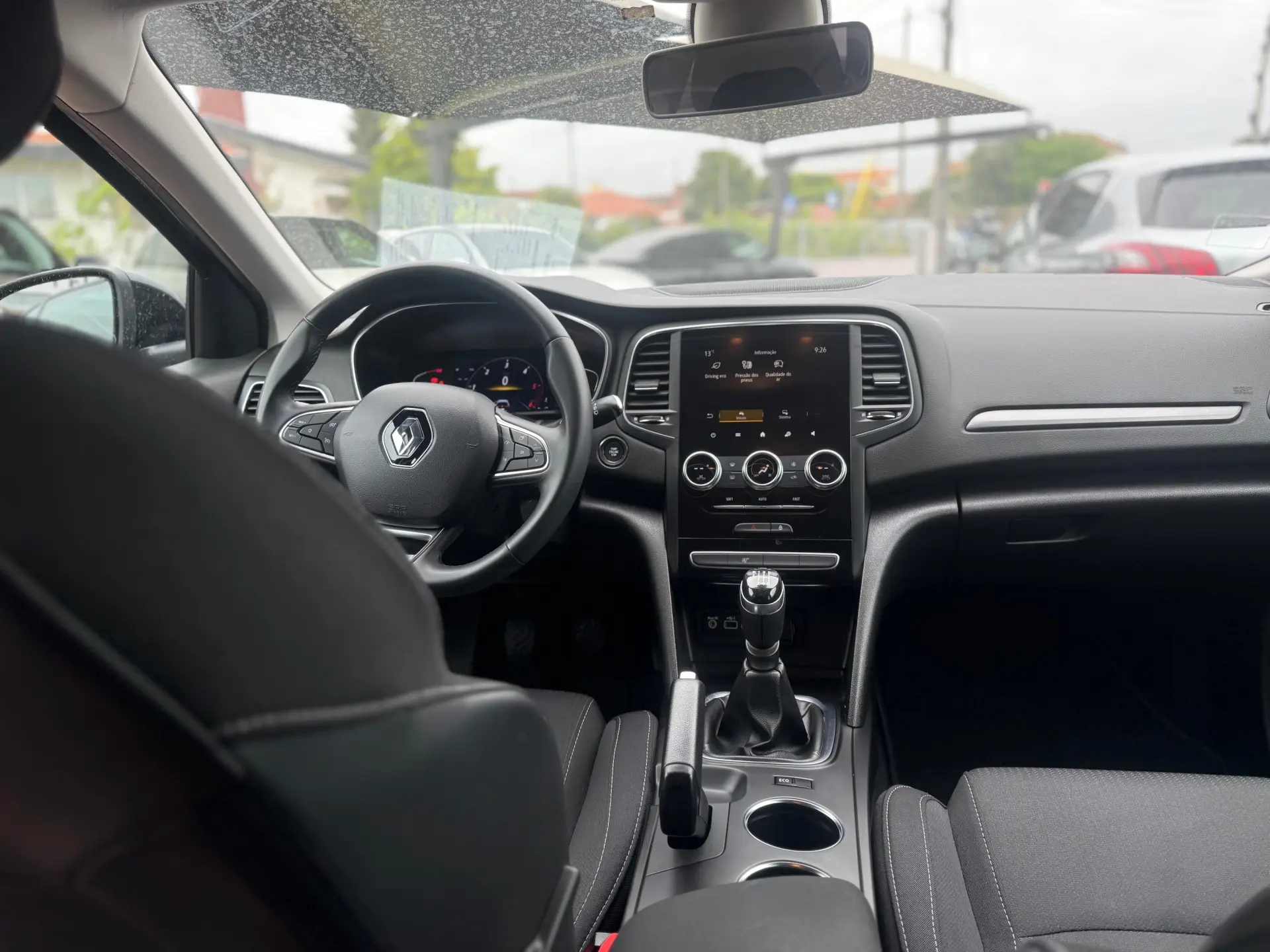 Renault Mégane 1.5 Blue dCi Intens 10