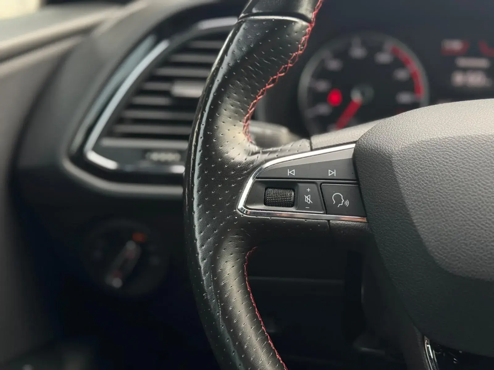 SEAT Leon ST 1.0 EcoTSI FR S/S 15