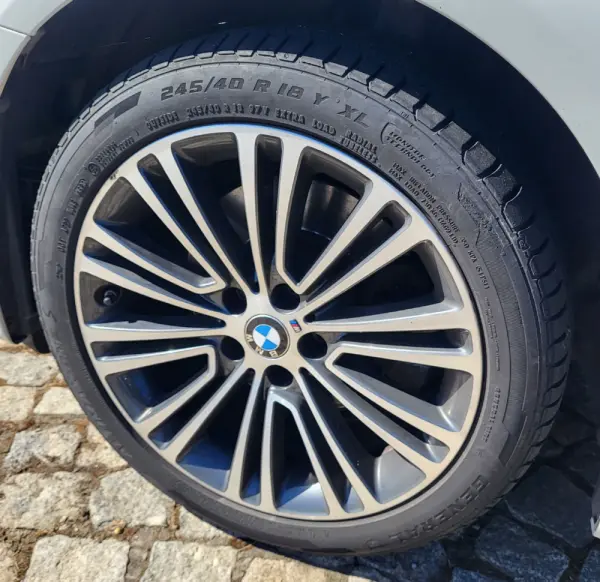 BMW 520 Line Sport Auto 17