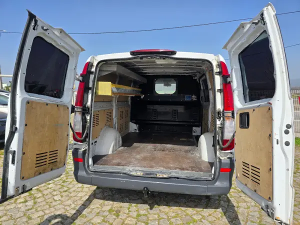 Mercedes-Benz Vito Longa 8