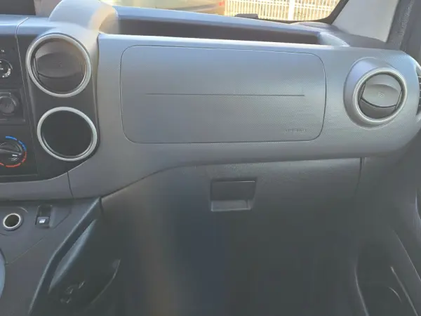 Citroën Berlingo 1.6 BlueHDi Feel 14