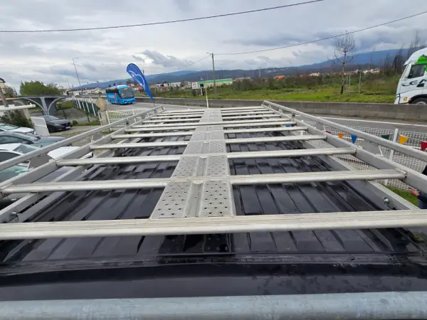 Citroën Jumpy 2.0 BlueHDi M Confort Semi-Vidrado 9