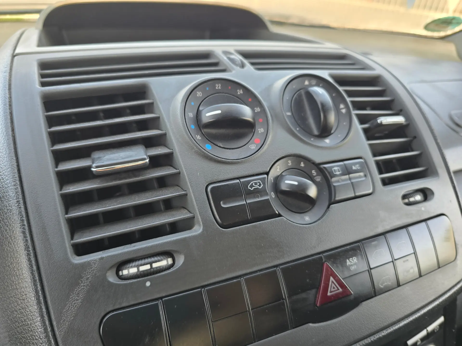 Mercedes-Benz Vito Longa 16