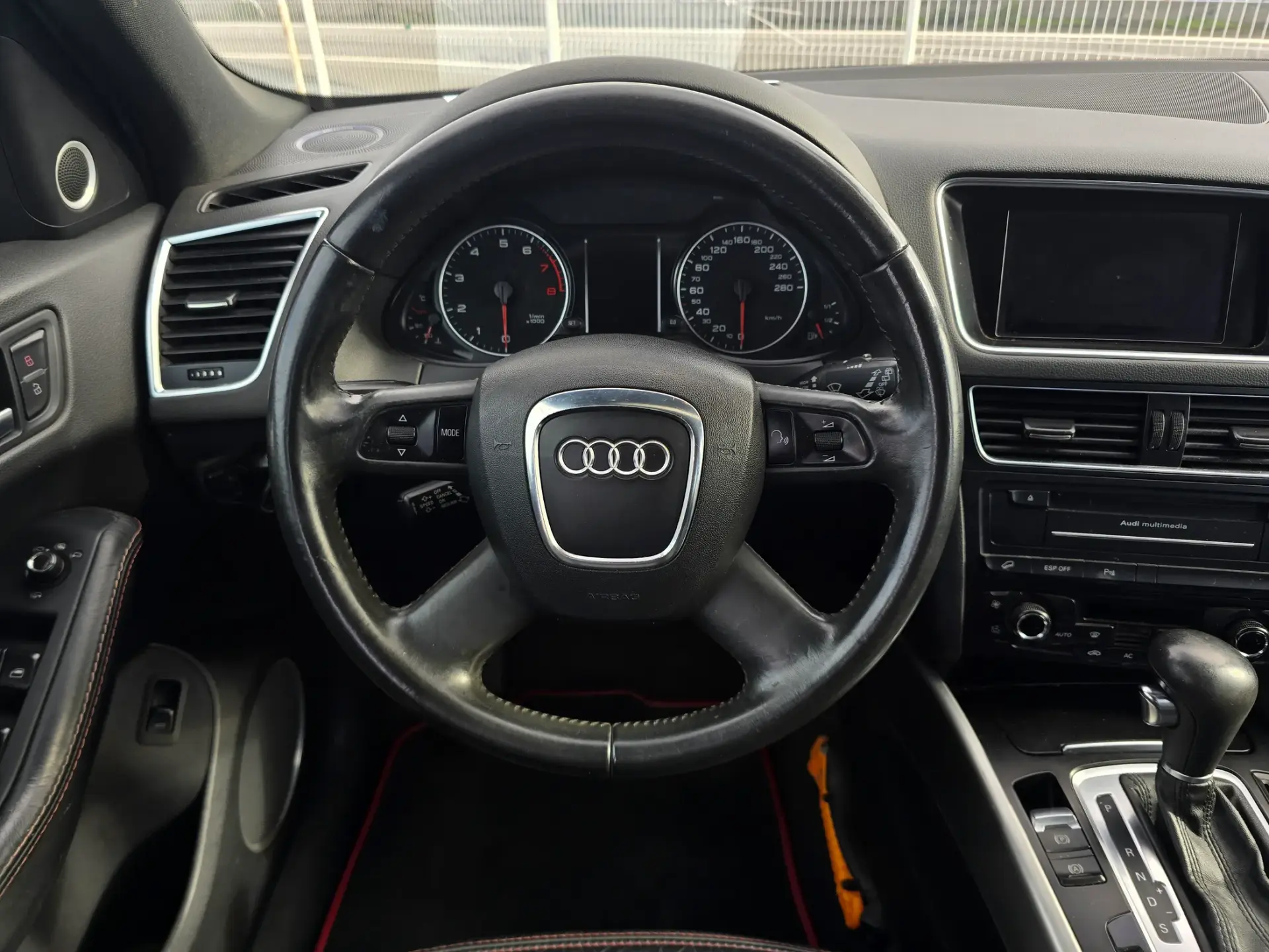 Audi Q5 3.2 V6 FSi Exclusive S-tronic 17