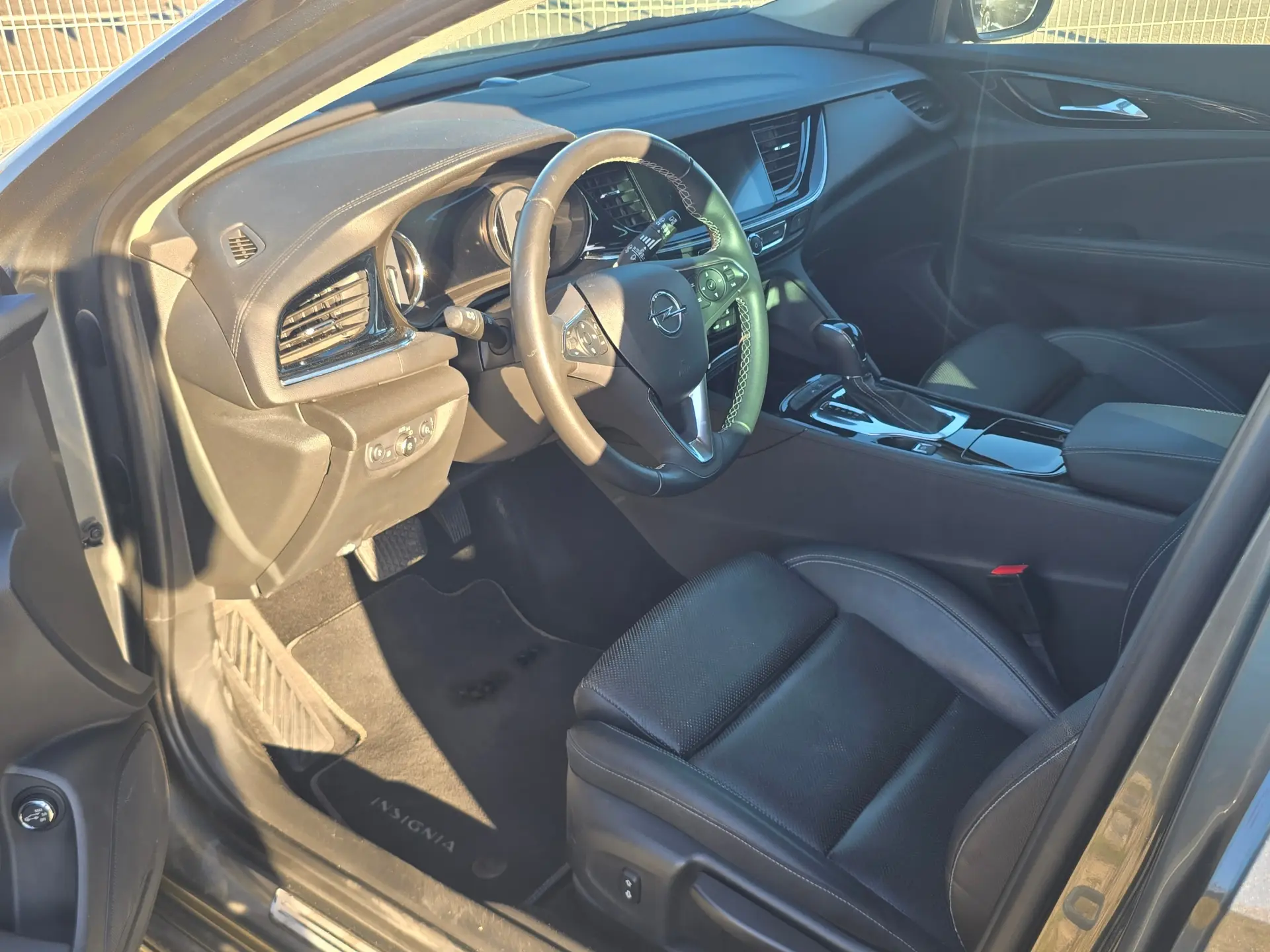 Opel Insignia Sports Tourer 1.6 CDTi Business Edition Auto 10