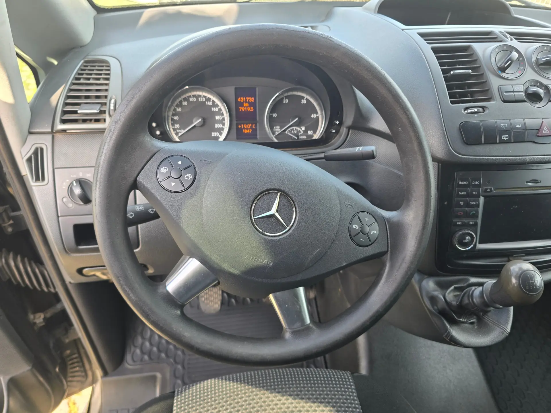 Mercedes-Benz Vito Longa SHUTTLE 15