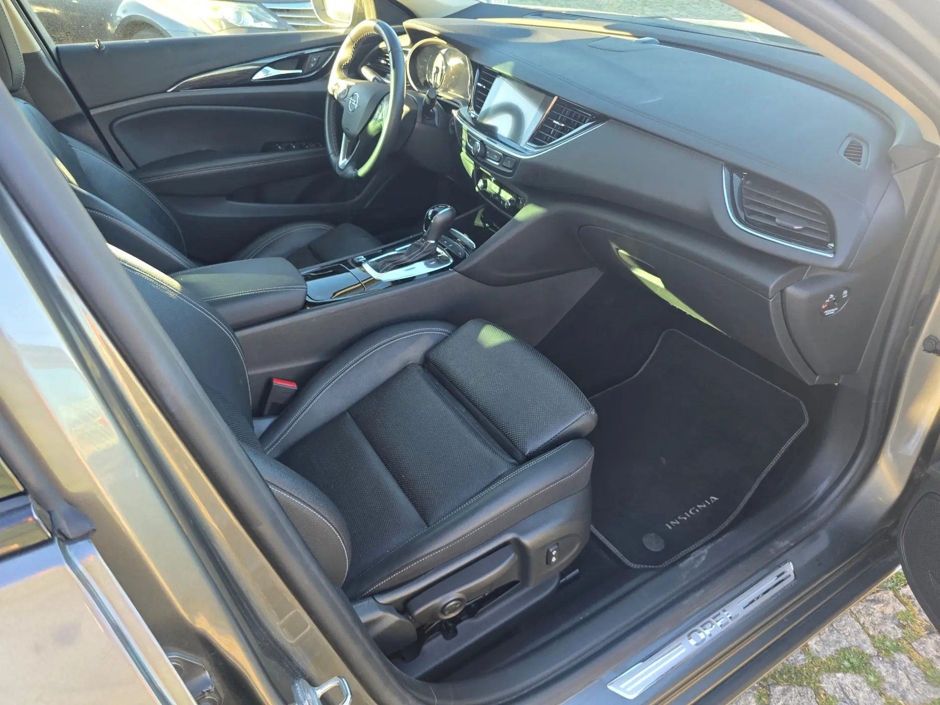 Opel Insignia Sports Tourer 1.6 CDTi Business Edition Auto 28