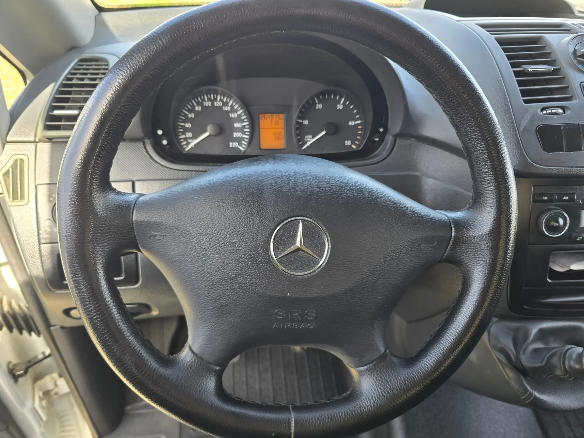 Mercedes-Benz Vito Longa 13