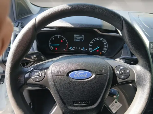 Ford Transit Connect 6