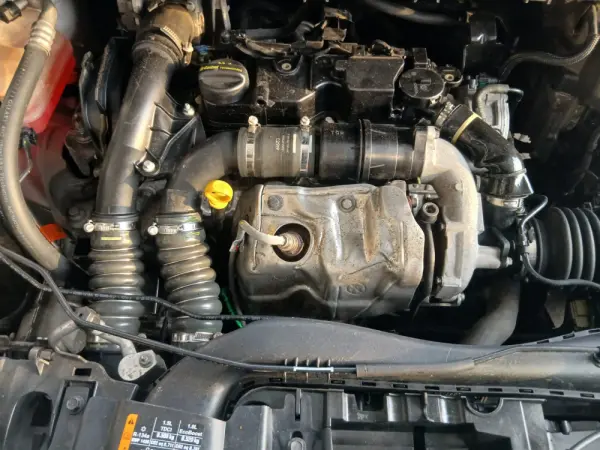 Ford Tourneo Courier 1.5 TDCi Ambiente 17