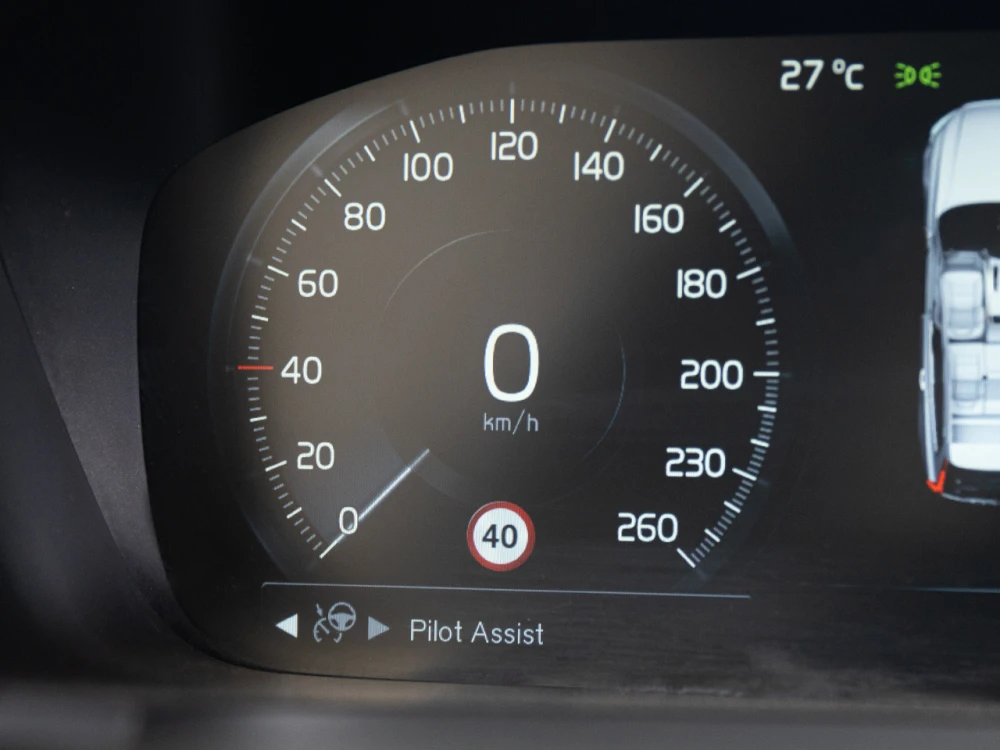 Volvo V90 D5 Inscription AWD Geartronic 14