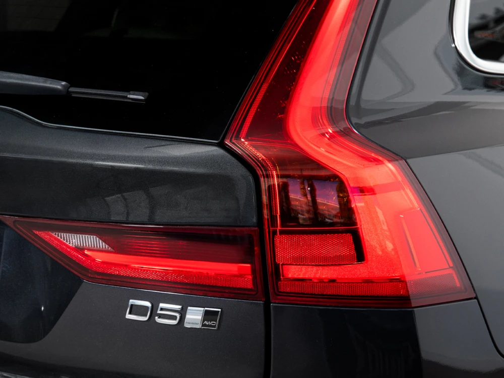 Volvo V90 D5 Inscription AWD Geartronic 11