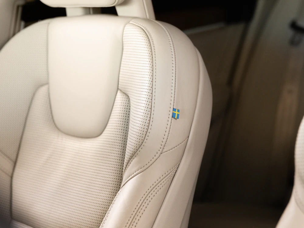 Volvo V90 D5 Inscription AWD Geartronic 24