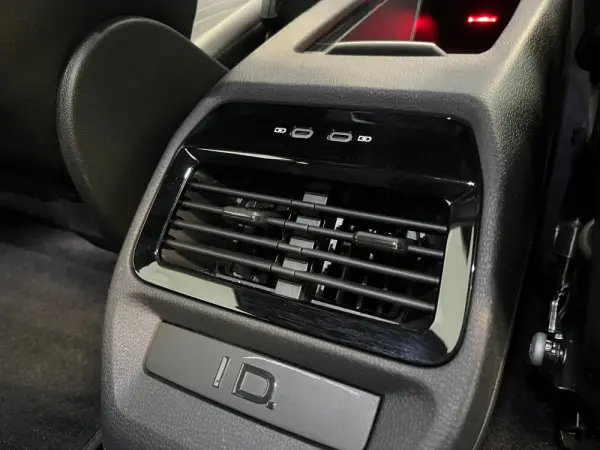 Volkswagen ID.5 77 kWh Pro Performance 11