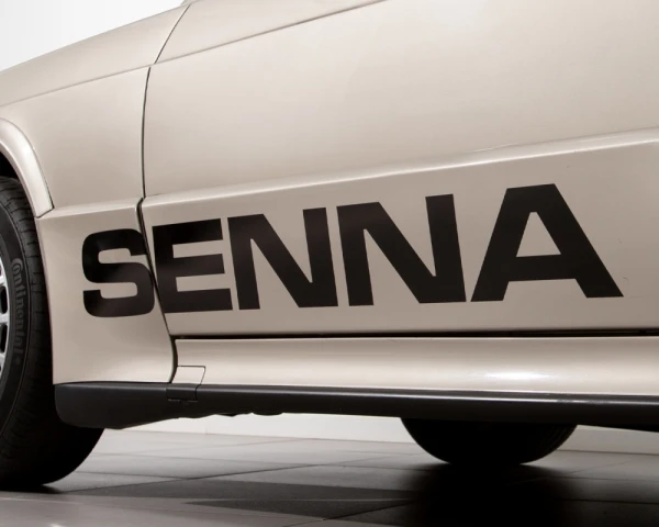 Mercedes-Benz 190 E 2.5-16v 7