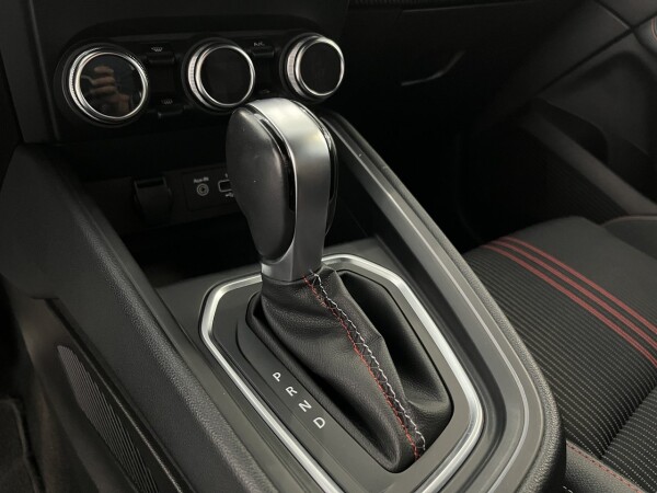 Renault Clio 1.3 TCe EDC RS Line 38