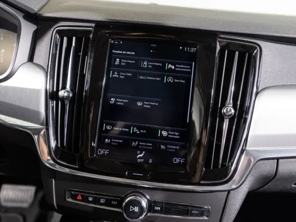 Volvo V90 2.0 D5 Momentum AWD Geartronic 33